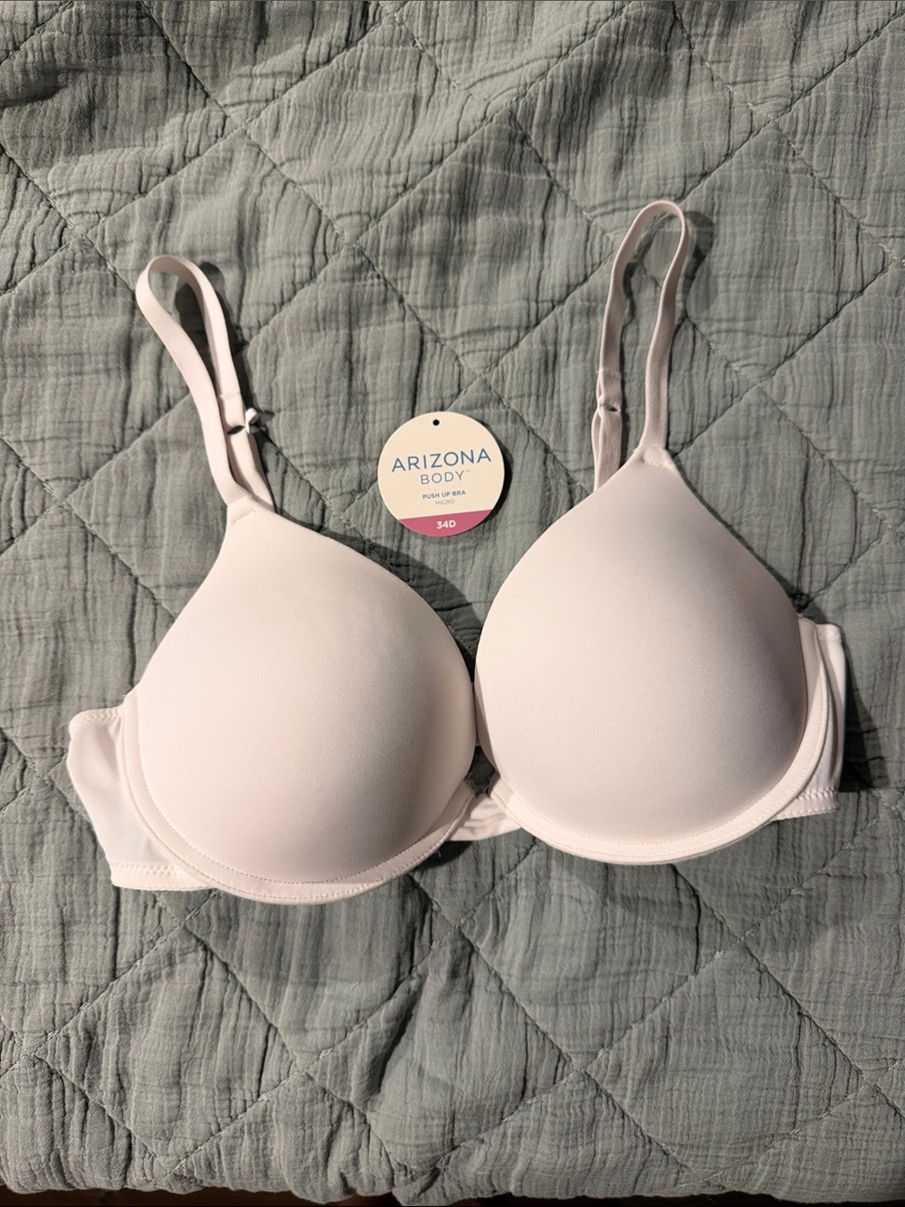 Arizona Jean Company white T-Shirt Bra with Smooth Molded Cups